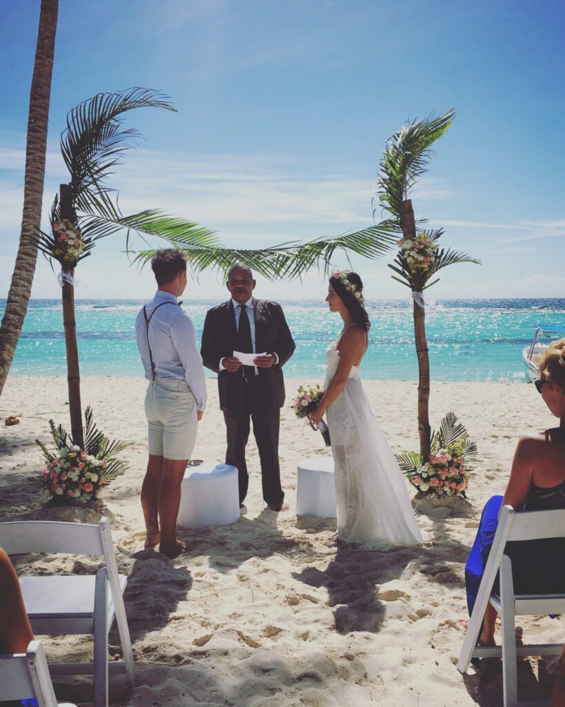 Ślub na plaży ceremonia