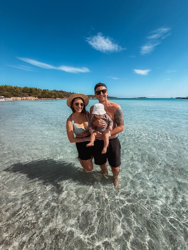 Ciao 🩵

Przylecieliśmy sprawdzić czy woda na Sardynii jest faktycznie taka boska i… JEST 💎🌞💦🏝️

Byliście na tej włoskiej wyspie? Macie jakieś polecajki? 🤍