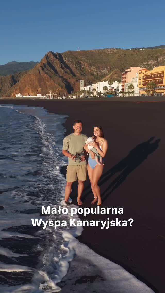 La Isla Bonita LA PALMA! 🌴☀️🌋

To nasza 6 z 8 Wysp Kanaryjskich! (jeszcze została Gran Canaria i El Hierro). Jesteśmy tu już tydzień i śmiało możemy powiedzieć, że to bardzo zaskakująca wyspa! Nie spodziewaliśmy się, że może być tak różna od innych kanarków i tak zielona!! 💚

Zabieram się za nadrabianie relacji i jak zawsze zapraszamy na pokład ☀️